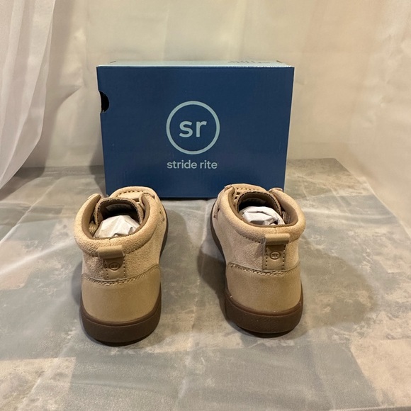 Stride Rite toddler boys shoes - Picture 3 of 5